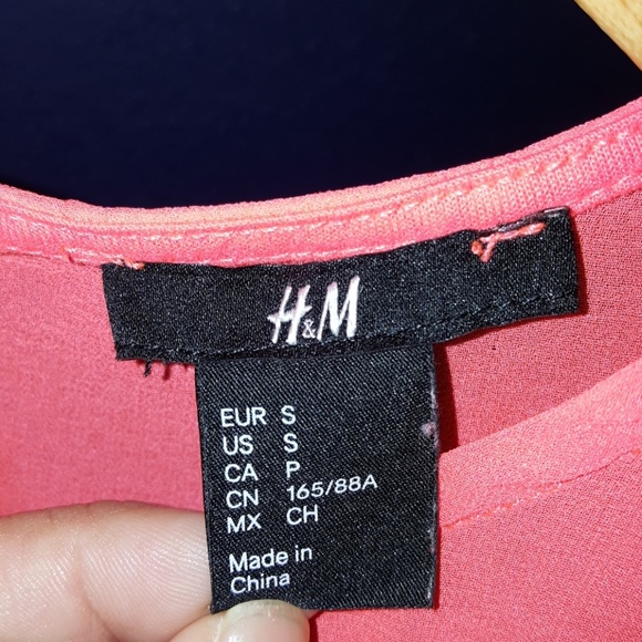 🎉NWOT🎉H&M top - Picture 3 of 4